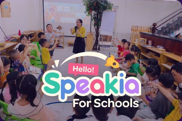 Speakia for Schools with a teacher and young learners in a classroom